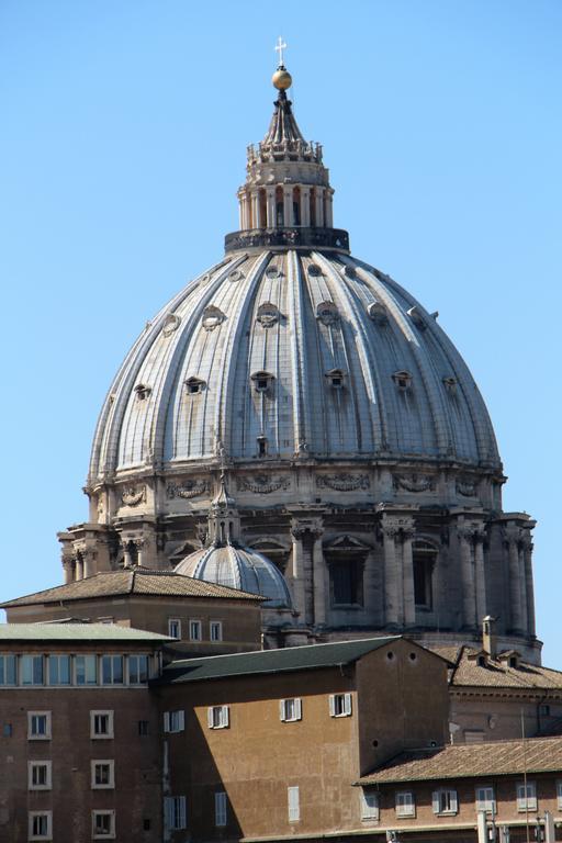 רומא La Rosa Del Vaticano Luxury Apartment מראה חיצוני תמונה