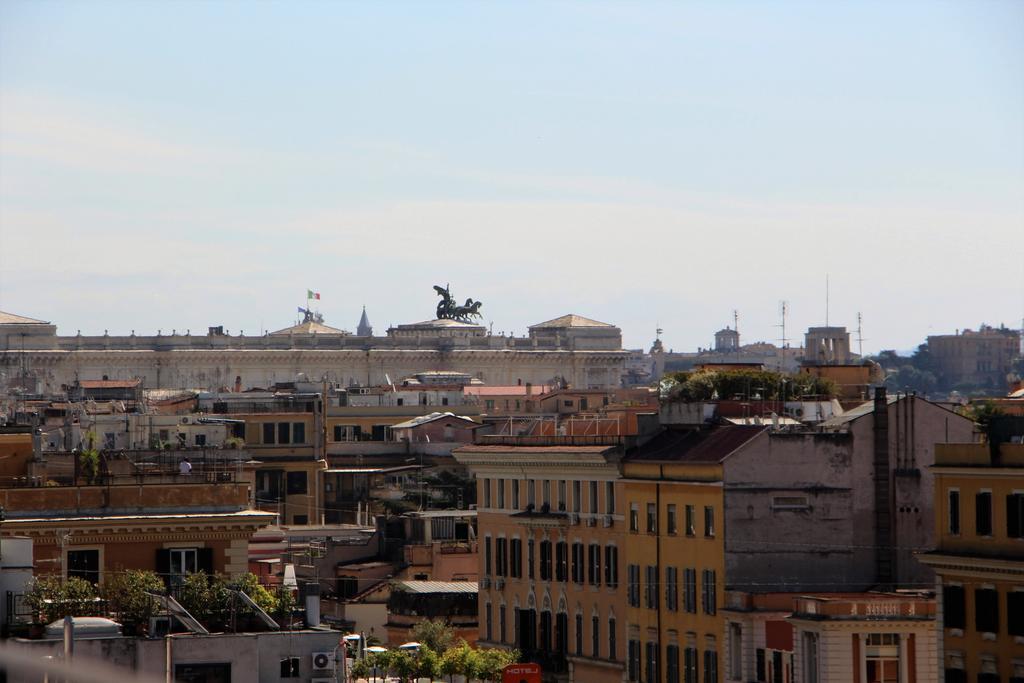 רומא La Rosa Del Vaticano Luxury Apartment מראה חיצוני תמונה