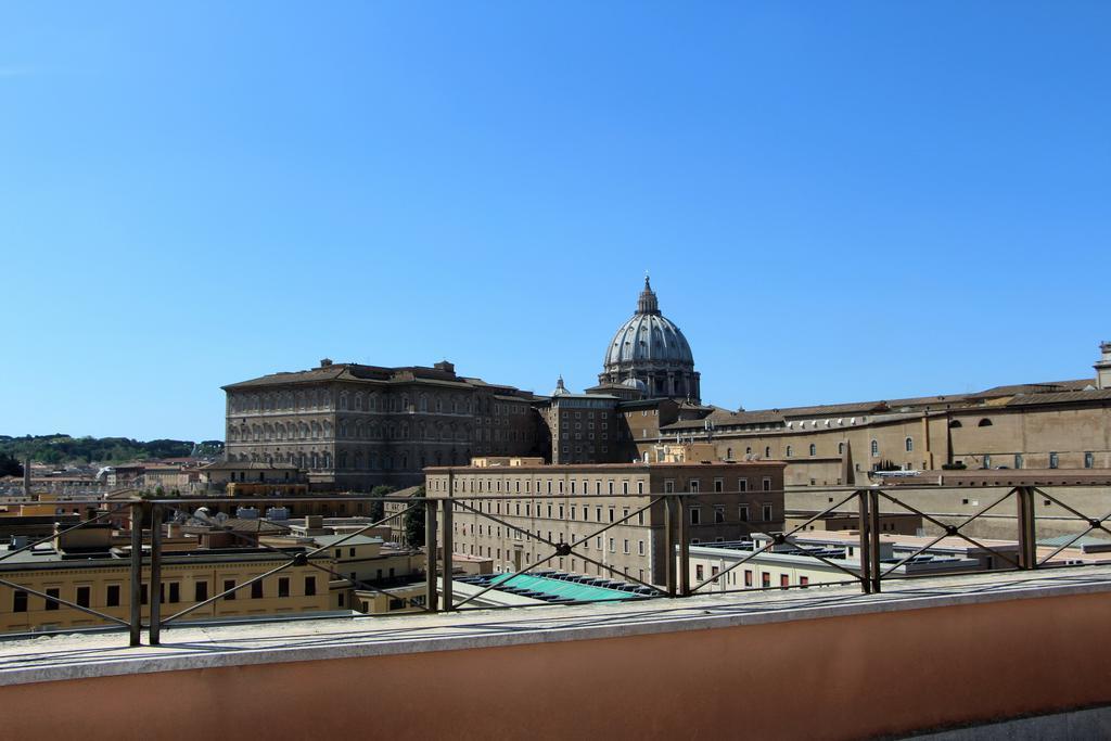 רומא La Rosa Del Vaticano Luxury Apartment מראה חיצוני תמונה
