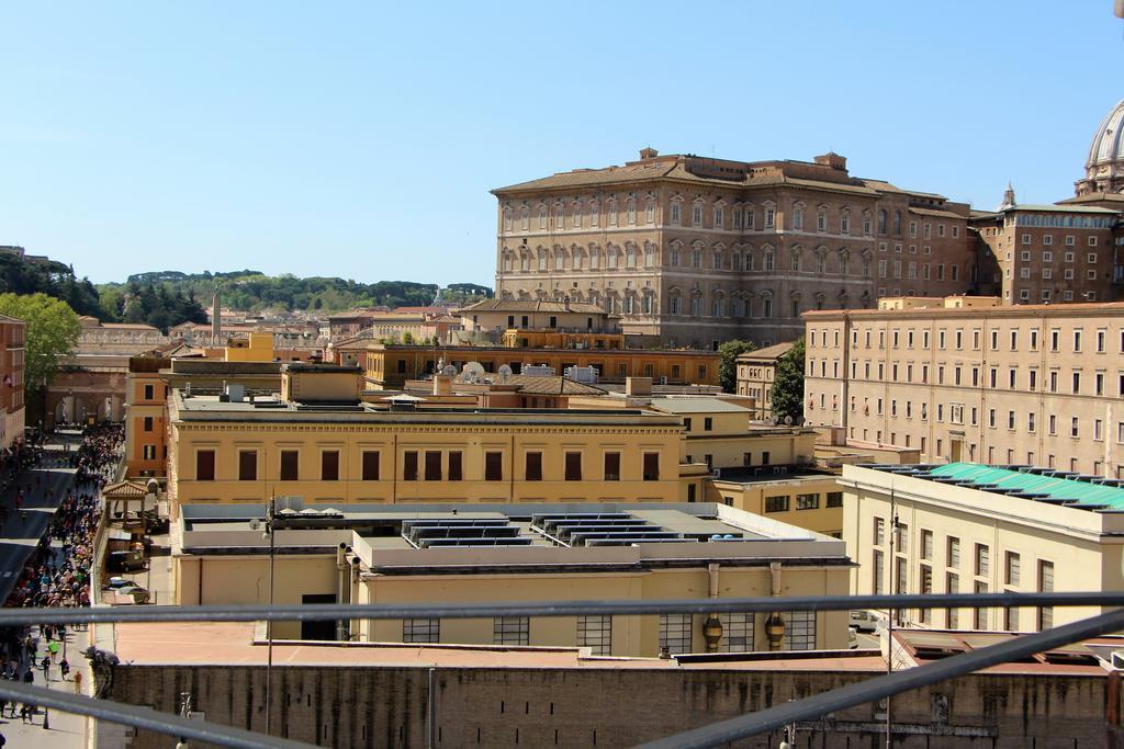 רומא La Rosa Del Vaticano Luxury Apartment מראה חיצוני תמונה