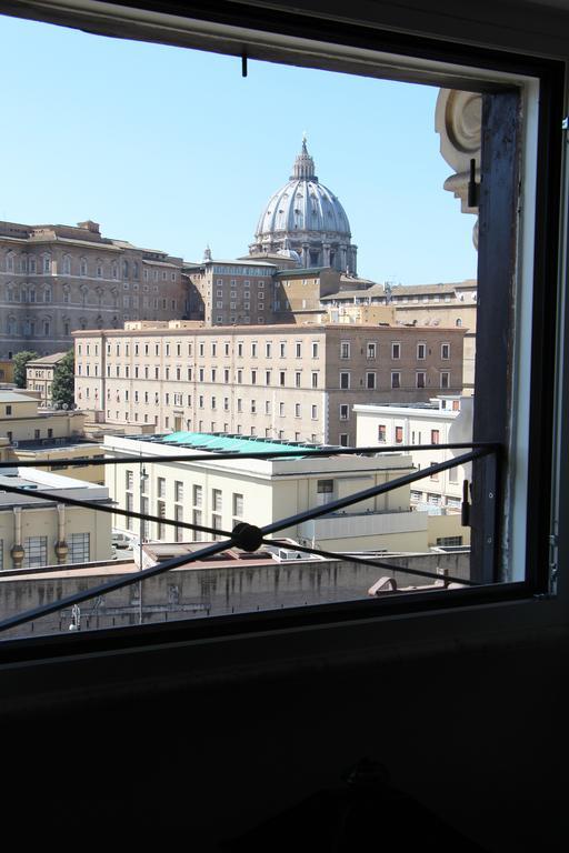 רומא La Rosa Del Vaticano Luxury Apartment מראה חיצוני תמונה