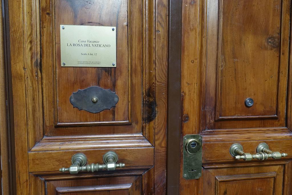 רומא La Rosa Del Vaticano Luxury Apartment מראה חיצוני תמונה